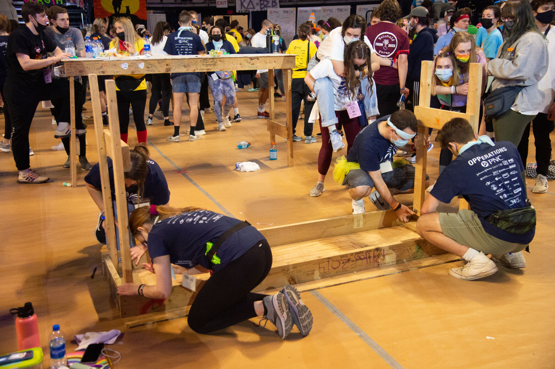 THON 22, table deconstruction